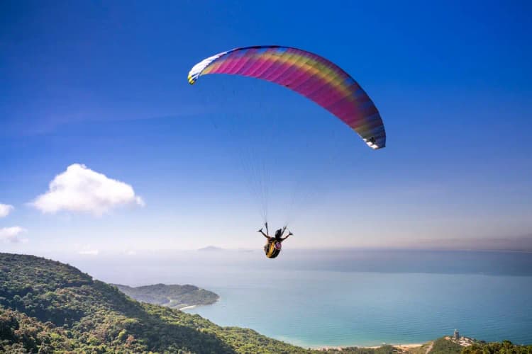 paragliding photo